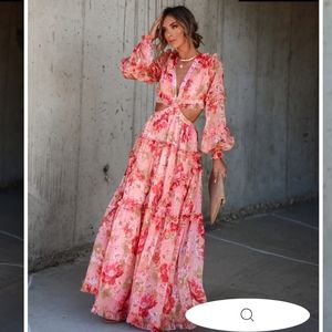 SWEETEST ROMANCE FLORAL CUTOUT LACE UP BACK MAXI DRESS
